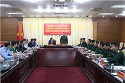 Đoàn cán bộ Học viện Chính trị Quốc gia Hồ Chí Minh nghiên cứu thực tế tại Quân khu